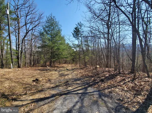 73 Hillandale Rd, Front Royal, VA 22630
