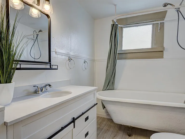 3104 Stonewall St — Photo 17
