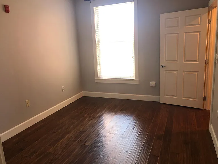 1630 N Clarkson St #402 — Photo 14