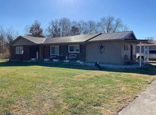 208 Sunset Dr, Clay City, KY 40312