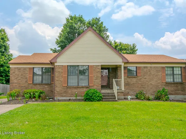 9010 Green Garden Ct, Louisville, KY 40220
