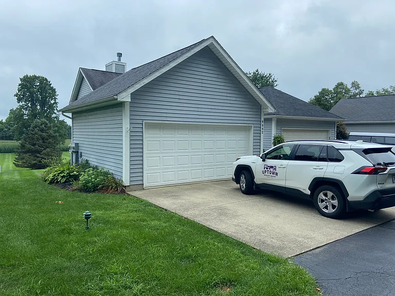 9992 Shamrock Ln — Photo 1