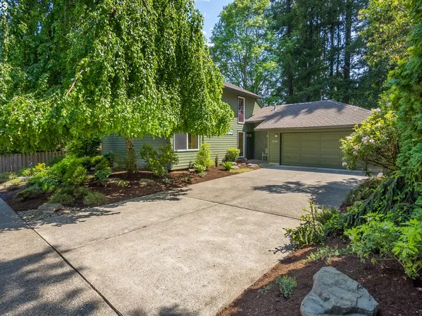 9400 SW Buckskin Ter, Beaverton, OR 97008