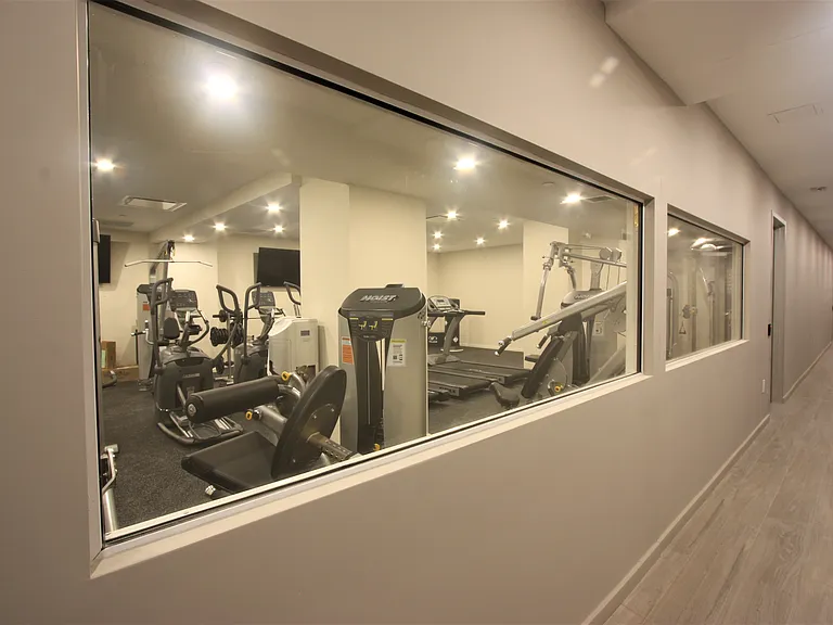 1511 Bedford Ave #8H — Photo 8