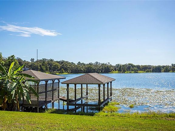 2nd image of 561 N Lake Sybelia Dr