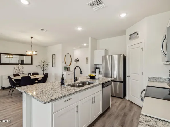 11008 N 165TH Avenue, Surprise, AZ 85388