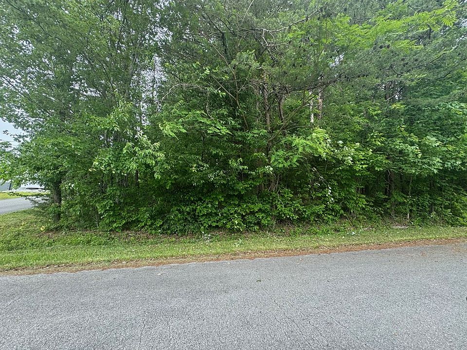 2nd image of LOT 27 Johnnie Bud Ln