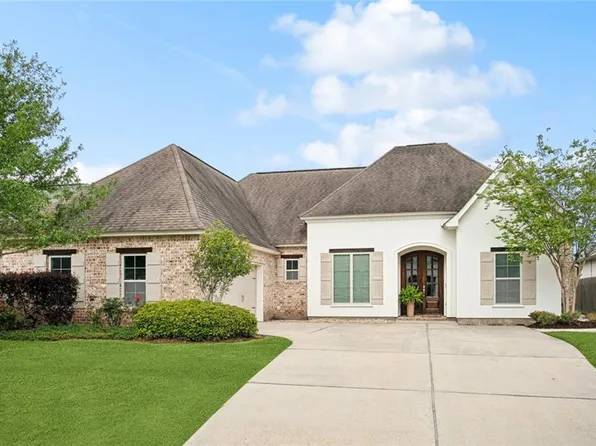 1092 Cypress Crossing Dr, Madisonville, LA 70447