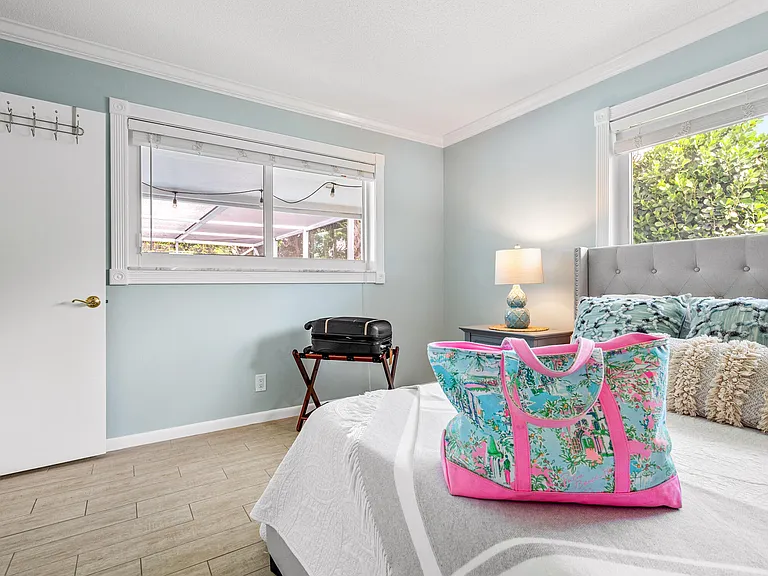 1120 Morse Blvd — Photo 25