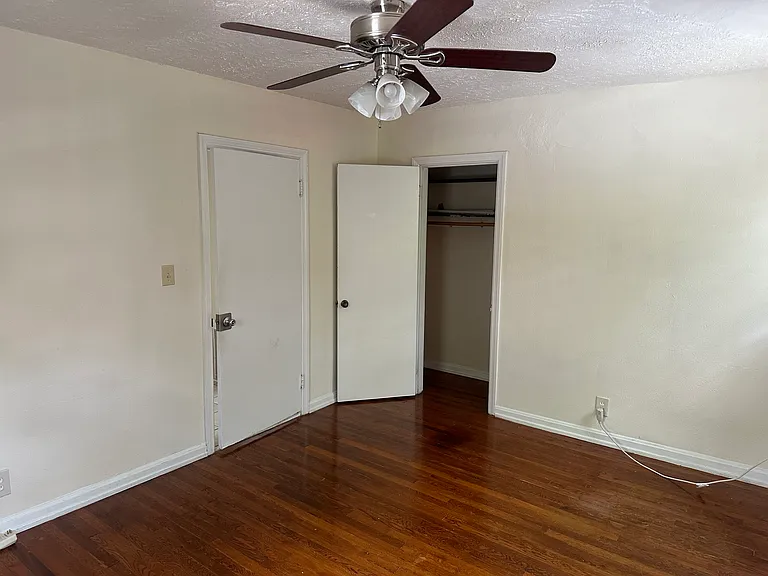2911 Euclid Ave #4 — Photo 17