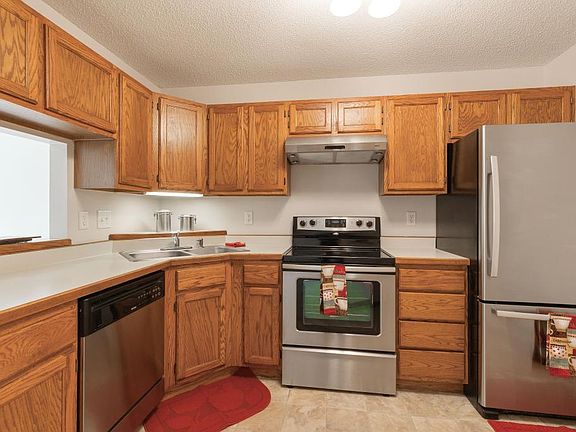 5th image of 1570 Wheelock Ln APT 202