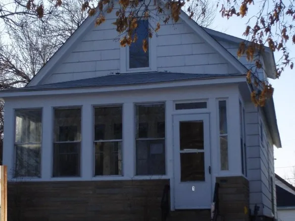 1182 Thomas Ave #2, Saint Paul, MN 55104