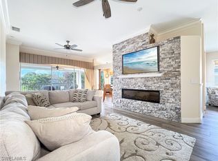 6880 Redbay Park Rd APT 203, Naples, FL 34109