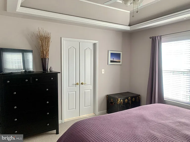 9823 Darcy Forest Dr — Photo 15