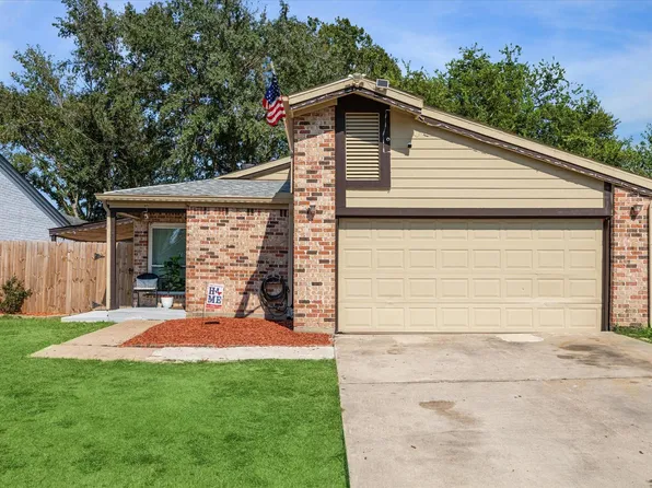 11835 Sandpiper Dr, Houston, TX 77035