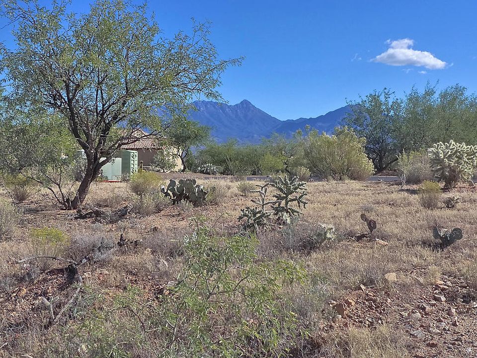 1st image of 740 W Placita Quieta