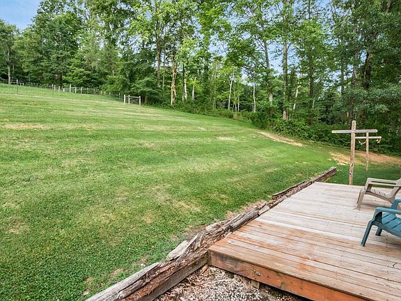 3rd image of 10375 Township Road 49