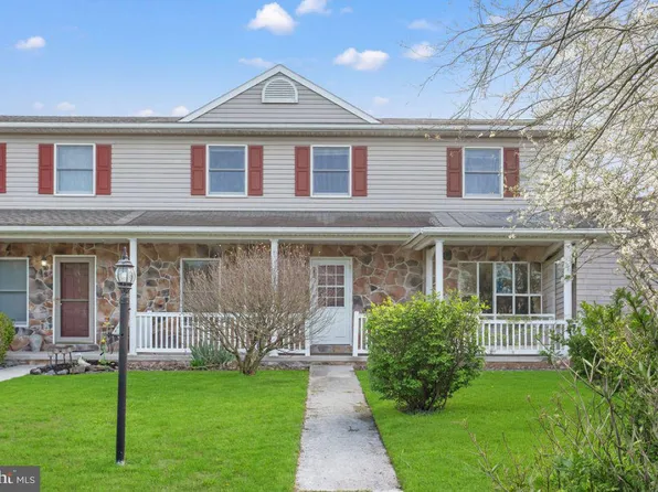 10 Homestead Dr, Gettysburg, PA 17325