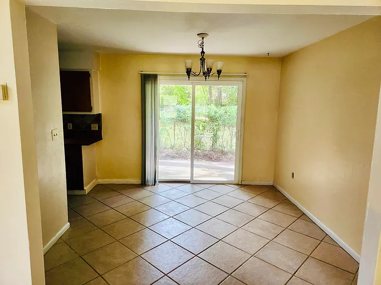 14202 NW 158th Ave — Photo 8