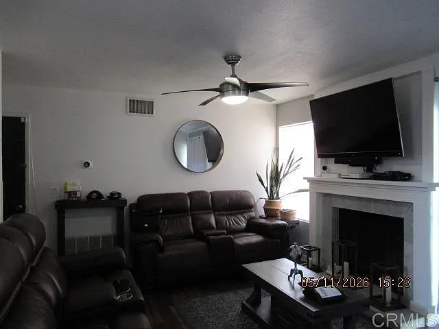 1091 Red Maple Dr — Photo 11