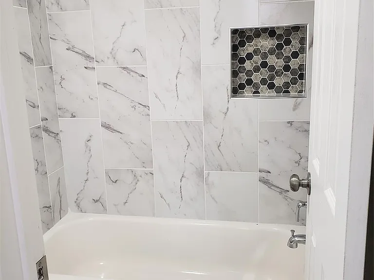 11710 Southlake Dr #29 — Photo 16