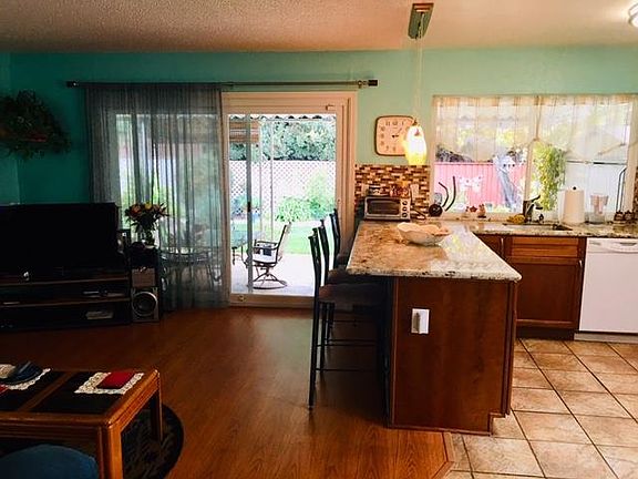 4th image of 5389 Poppy Blossom Ct