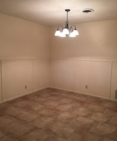 2609 Maxwell Dr — Photo 12
