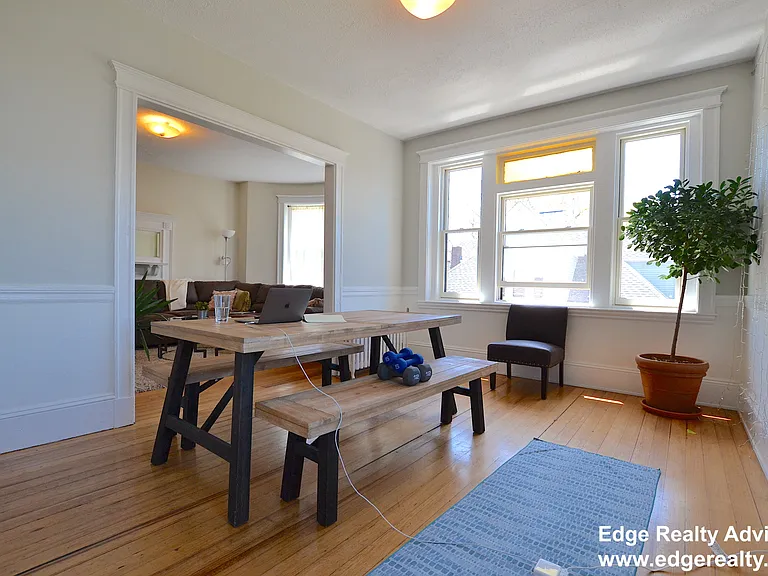 21 Royal St #7 — Photo 3