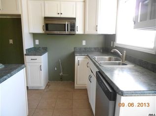 5171 Stone River Rd, Jackson, MI 49201