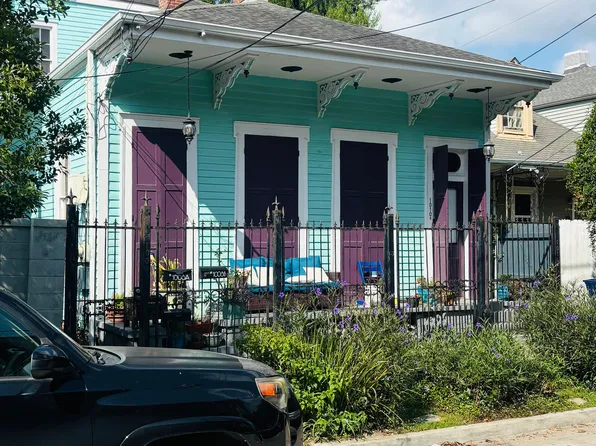 1008 Josephine St #A, New Orleans, LA 70130