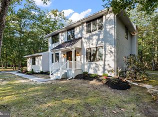 27 Bear Head Rd, Medford, NJ 08055