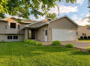 404 Lynch St, Arlington, MN 55307