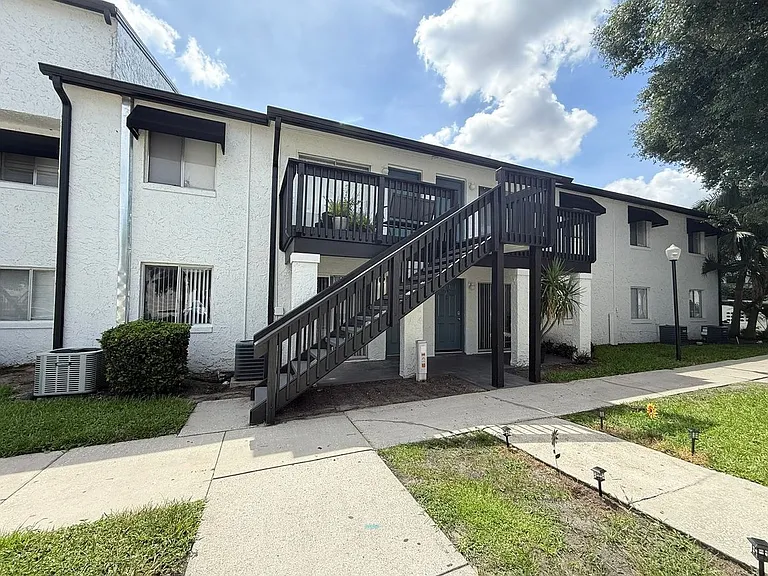 4115 S Semoran Blvd #11 — Photo 12