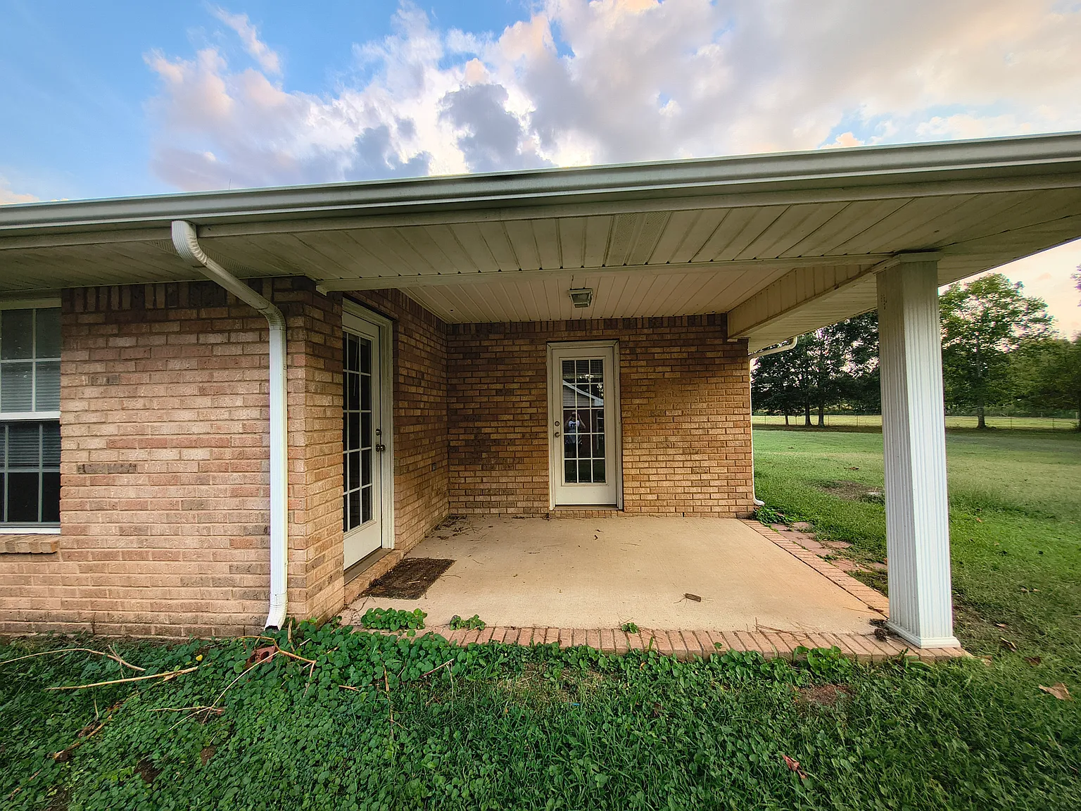 3 bed, 1367 sqft, $1,700 — Photo 3