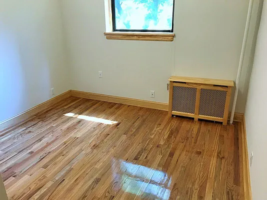 Rented by Joe Gotham LTD | media 16