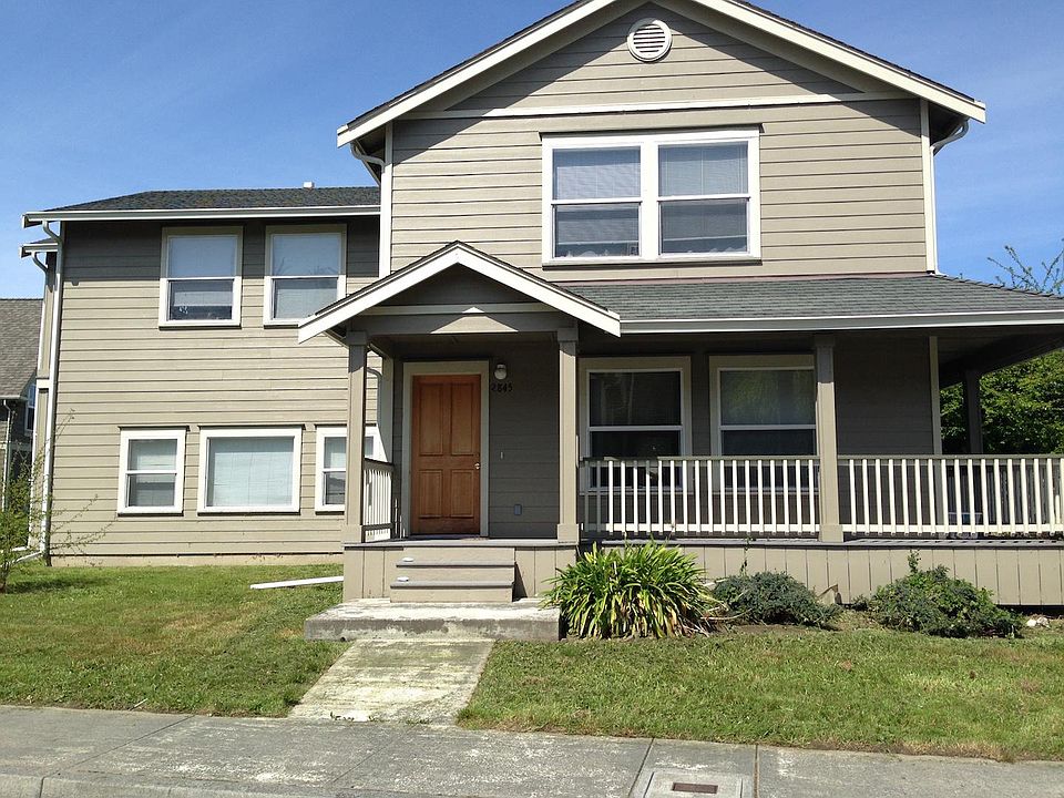 Front of the house. Apartment is on the upper left side of house.