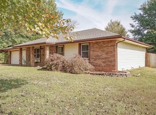 4650 S Glenn Ave, Springfield, MO 65810