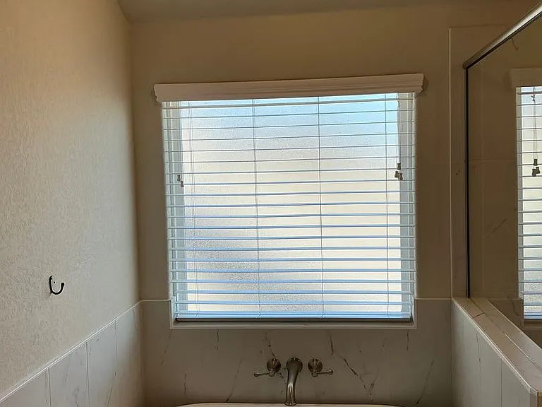 640 The Cottages Dr — Photo 28