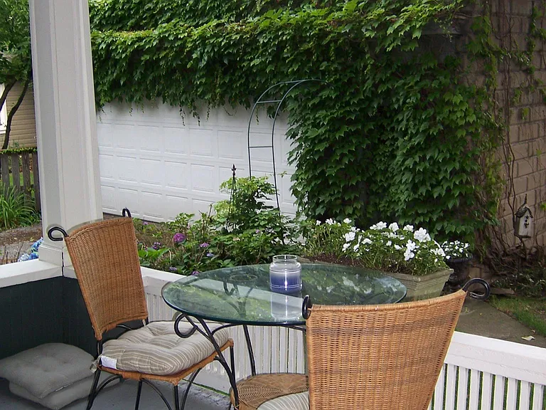 30 Beverly St #1 — Photo 5