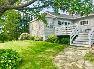 72 Wardtown Rd, Freeport, ME 04032