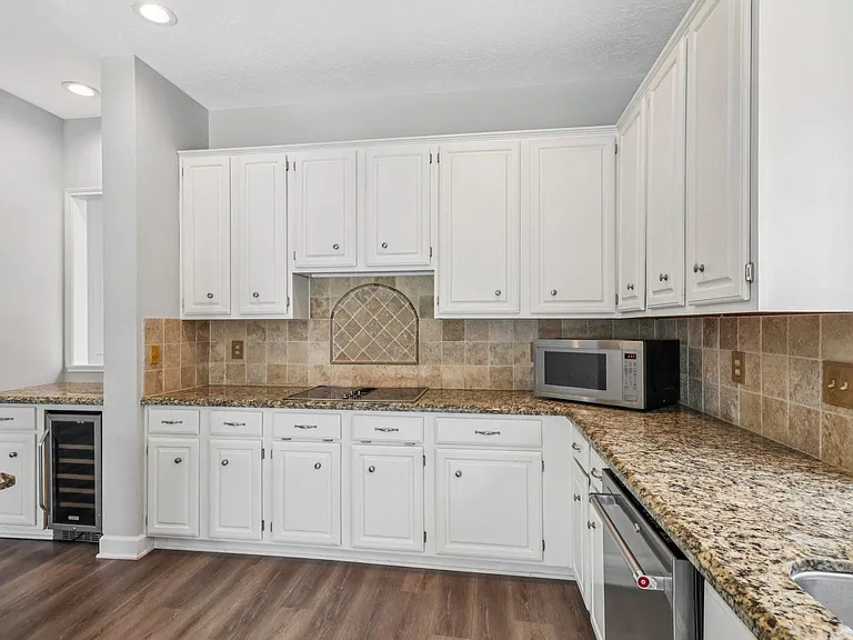 1322 W Forest Dr — Photo 13