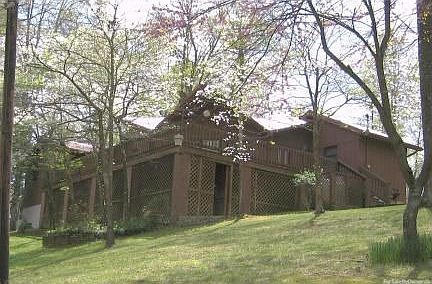 Side Facing Toward Lake