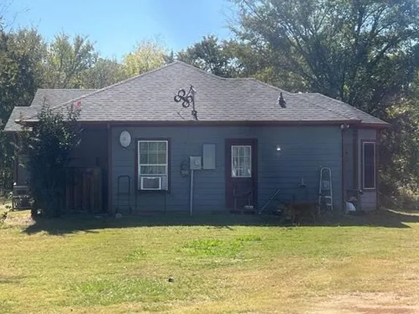 16851 Fm 901, Sadler, TX 76264