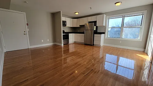 240 Sheffield Ave Photo 1