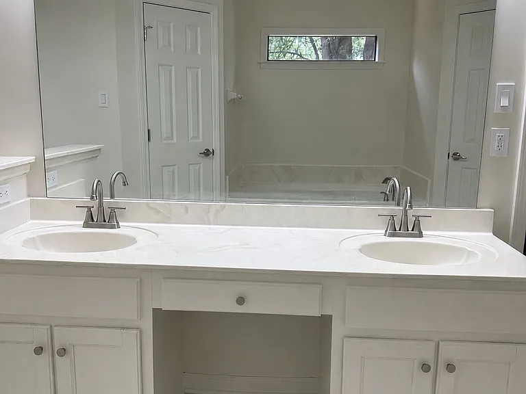 3707 Stonetrace Cir — Photo 18