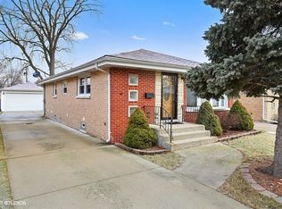 8224 W Agatite Ave, Norridge, IL 60706