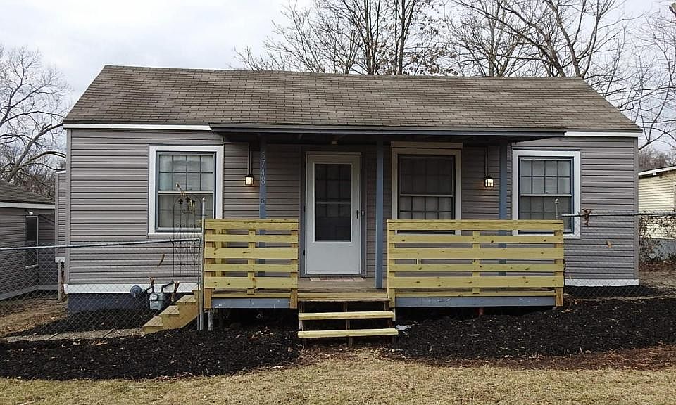 1st image of 5748 Marsh Ave
