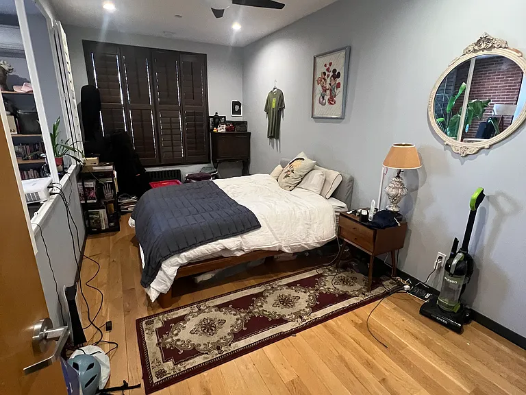 1738 Harman St #2F — Photo 6