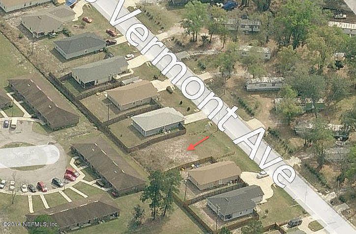 2nd image of 452 S Vermont Ave