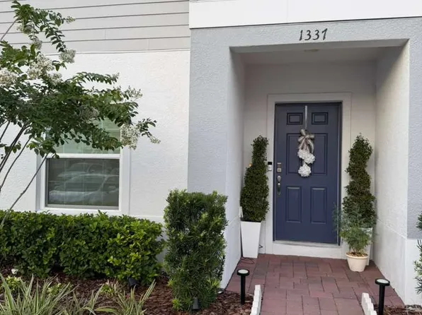 1337 Blazing Star Ln, Davenport, FL 33837